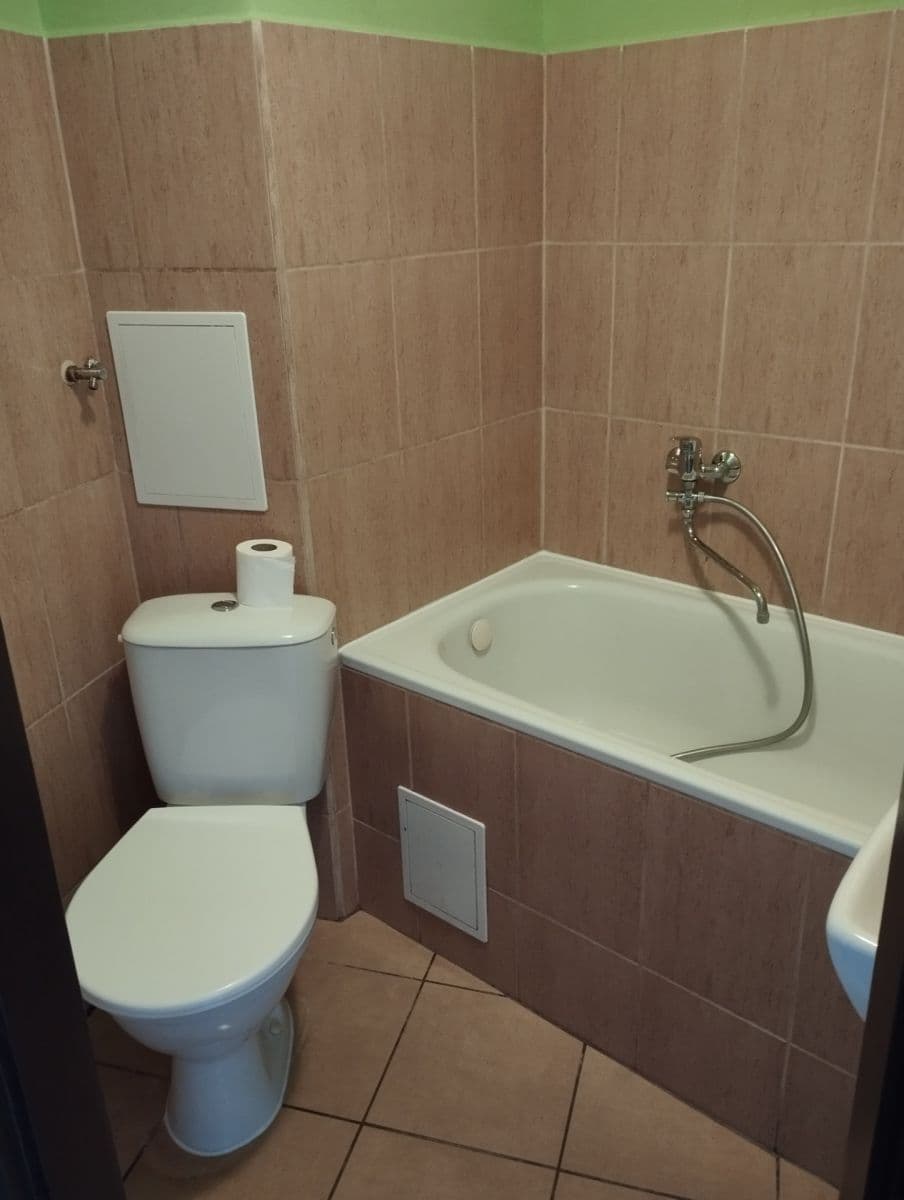 Pronájem bytu 1+kk 25 m², Langrova, Šumperk, Olomoucký kraj Pronájem bytu 1+kk 25 m², Langrova, Šumperk, Olomoucký kraj