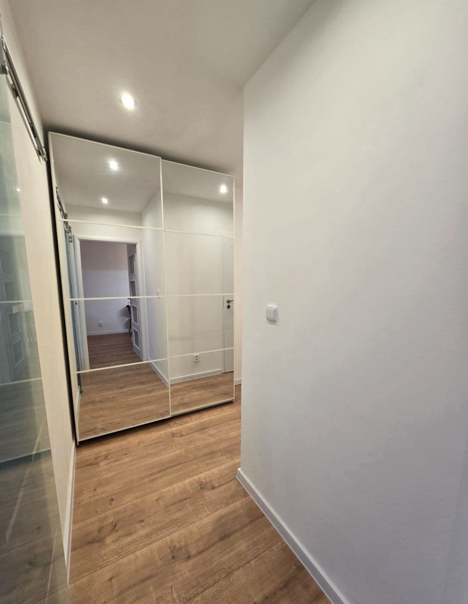 Pronájem bytu 2+kk 36 m², Jelínkova, Praha, Praha Pronájem bytu 2+kk 36 m², Jelínkova, Praha, Praha