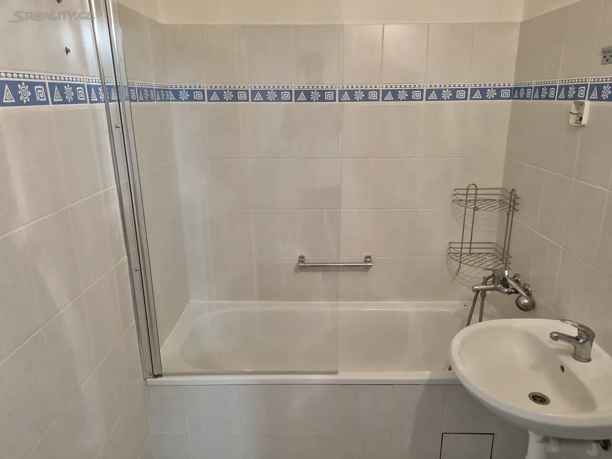 Pronájem bytu 4+1 83 m², Spodní, Brno, Jihomoravský kraj Pronájem bytu 4+1 83 m², Spodní, Brno, Jihomoravský kraj