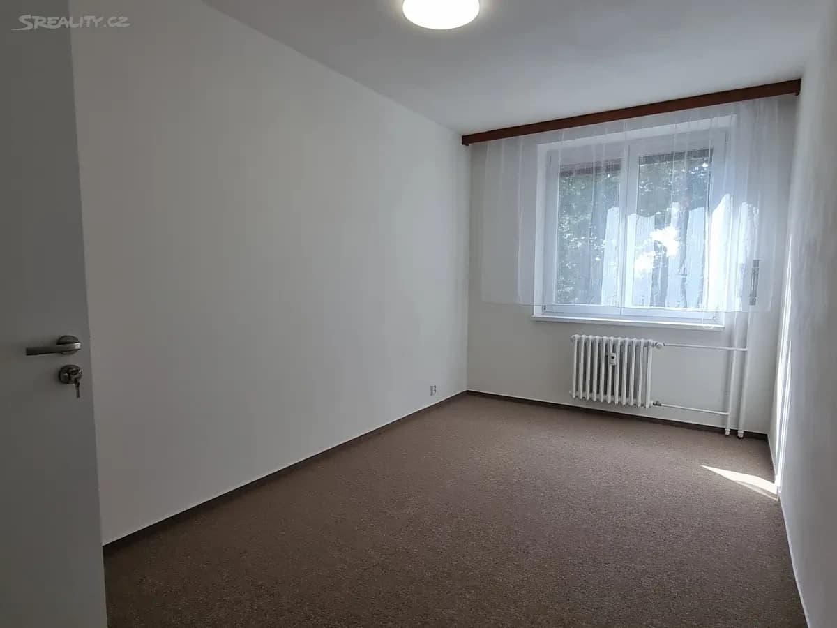 Pronájem bytu 4+1 83 m², Spodní, Brno, Jihomoravský kraj Pronájem bytu 4+1 83 m², Spodní, Brno, Jihomoravský kraj