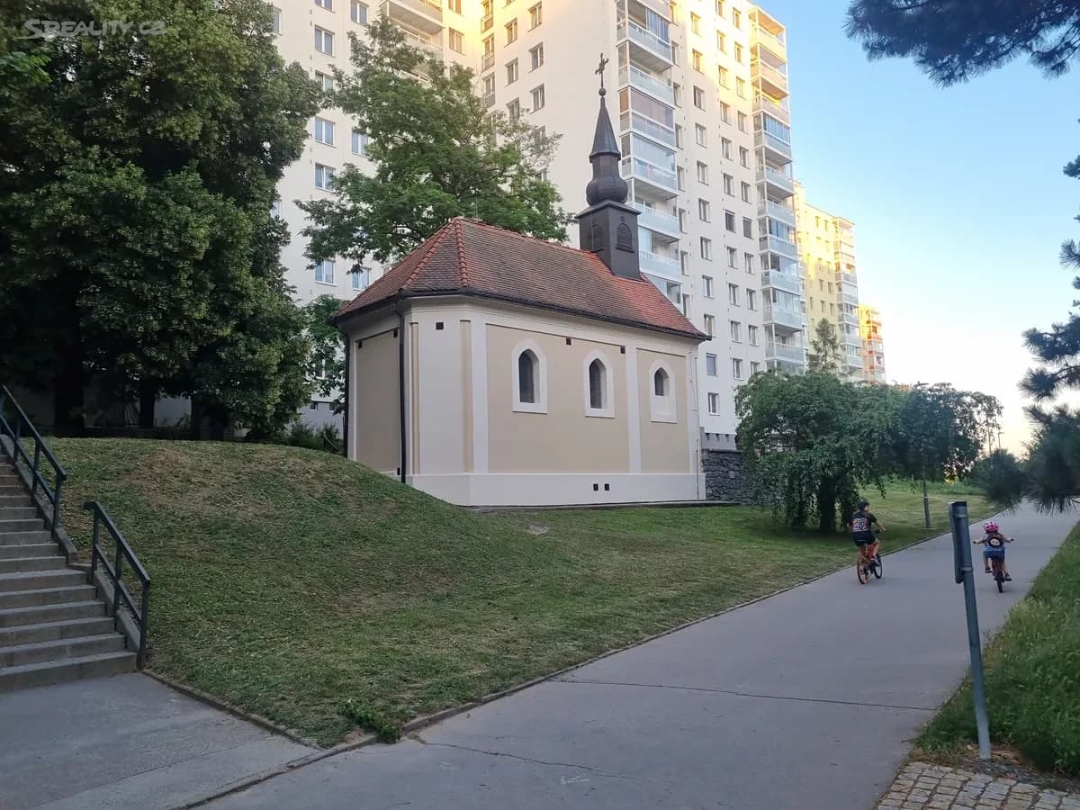 Pronájem bytu 4+1 83 m², Spodní, Brno, Jihomoravský kraj Pronájem bytu 4+1 83 m², Spodní, Brno, Jihomoravský kraj