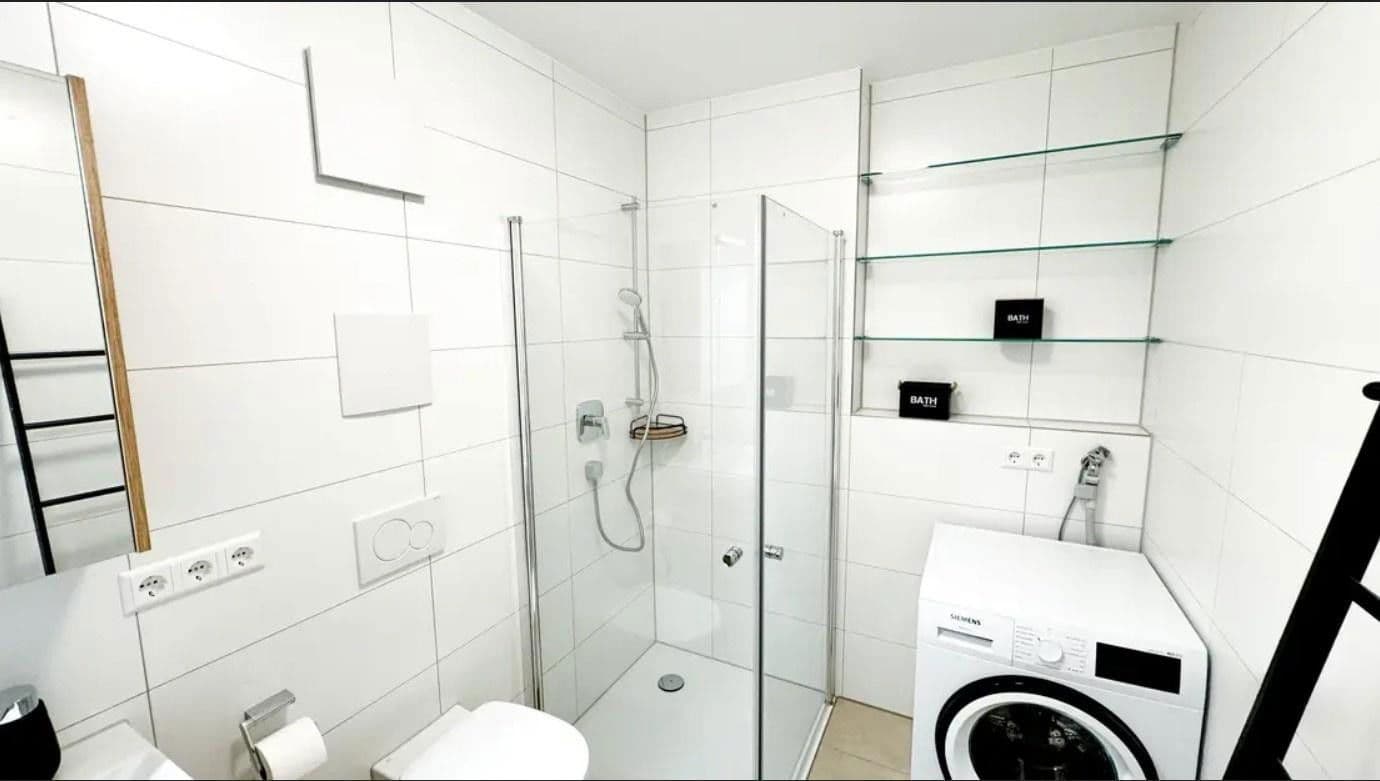 Pronájem bytu 2+1 53 m², Augsburg, Bavorsko Pronájem bytu 2+1 53 m², Augsburg, Bavorsko