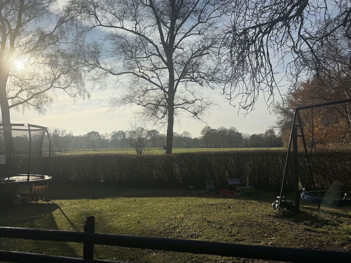 Prodej domu 165 m², pozemek 772 m², Hude (Oldenburg), Dolní Sasko Prodej domu 165 m², pozemek 772 m², Hude (Oldenburg), Dolní Sasko