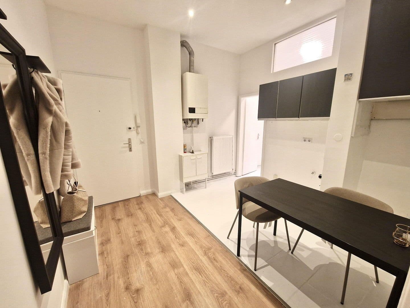 Pronájem bytu 1+1 35 m², Winstrasse 5, Berlin, Berlín Pronájem bytu 1+1 35 m², Winstrasse 5, Berlin, Berlín