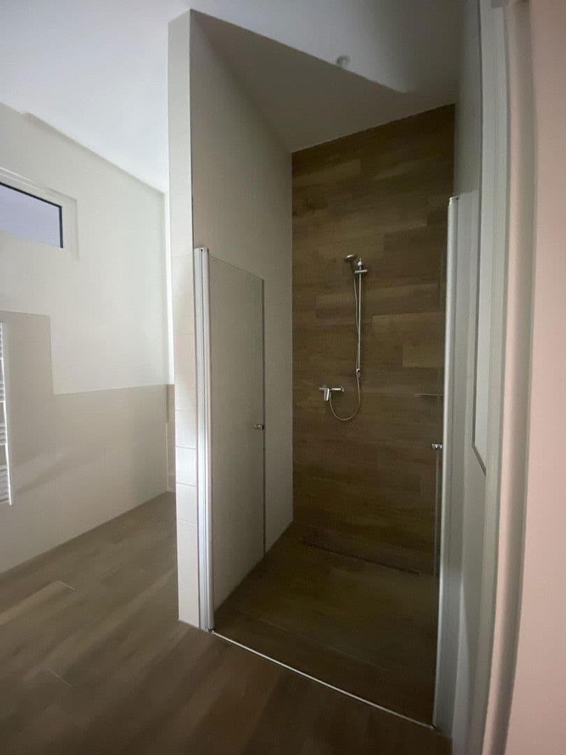 Pronájem bytu 2+1 57 m², Schlaurother Str. 10, Zhořelec, Sasko Pronájem bytu 2+1 57 m², Schlaurother Str. 10, Zhořelec, Sasko