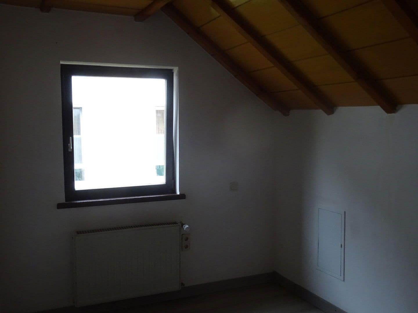 Pronájem bytu 6+1 140 m², Dillinger Str. 6, Beckingen, Země Sársko Pronájem bytu 6+1 140 m², Dillinger Str. 6, Beckingen, Země Sársko