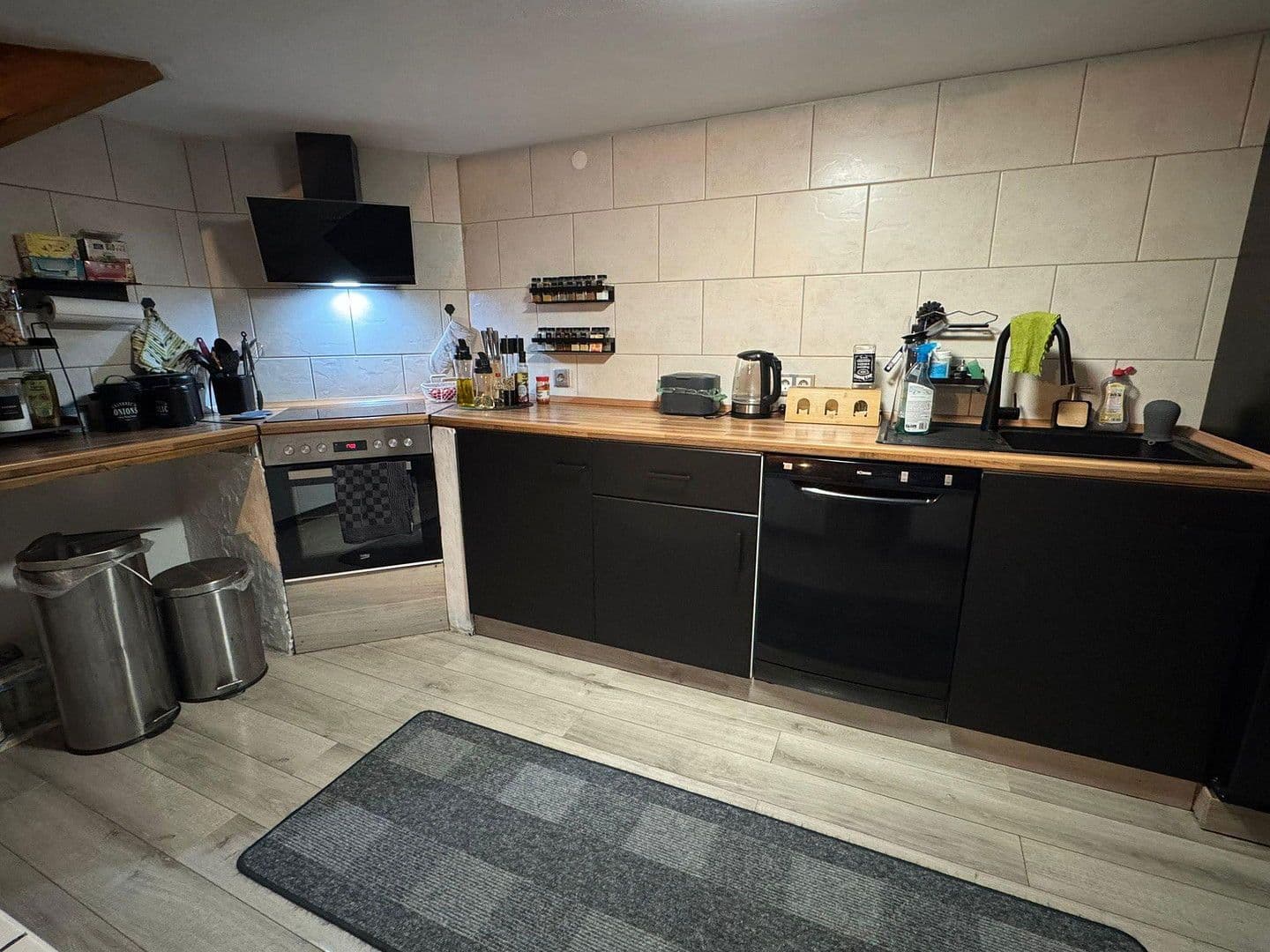 Pronájem bytu 6+1 140 m², Dillinger Str. 6, Beckingen, Země Sársko Pronájem bytu 6+1 140 m², Dillinger Str. 6, Beckingen, Země Sársko