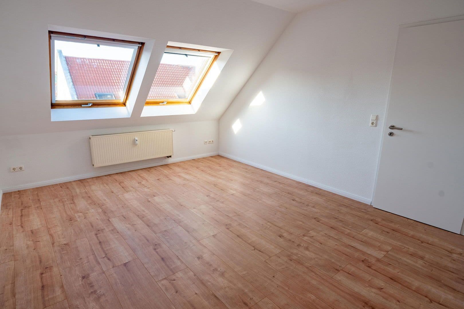 Pronájem bytu 2+1 60 m², Endersstraße, Leipzig, Sasko Pronájem bytu 2+1 60 m², Endersstraße, Leipzig, Sasko