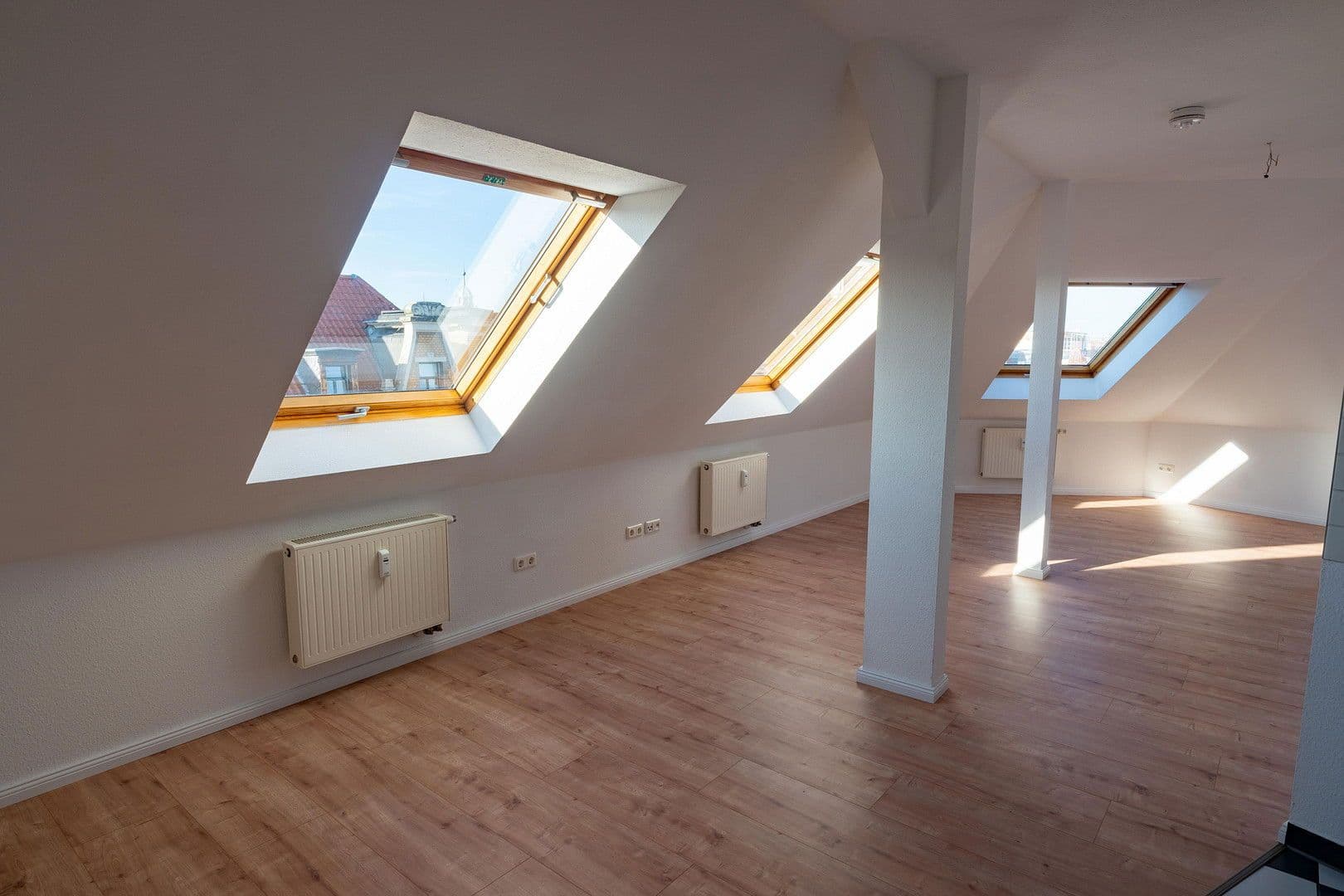 Pronájem bytu 2+1 60 m², Endersstraße, Leipzig, Sasko Pronájem bytu 2+1 60 m², Endersstraße, Leipzig, Sasko