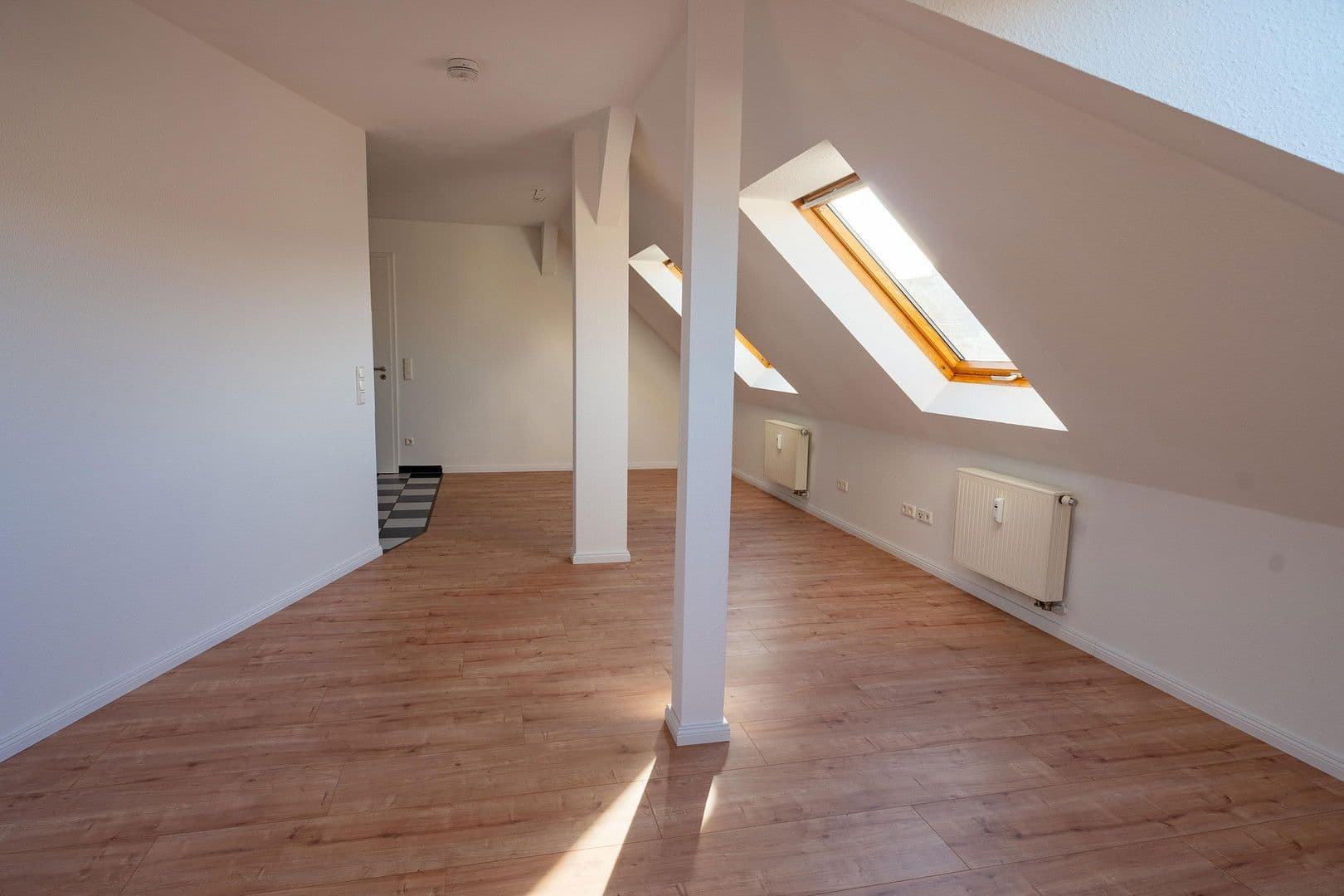 Pronájem bytu 2+1 60 m², Endersstraße, Leipzig, Sasko Pronájem bytu 2+1 60 m², Endersstraße, Leipzig, Sasko