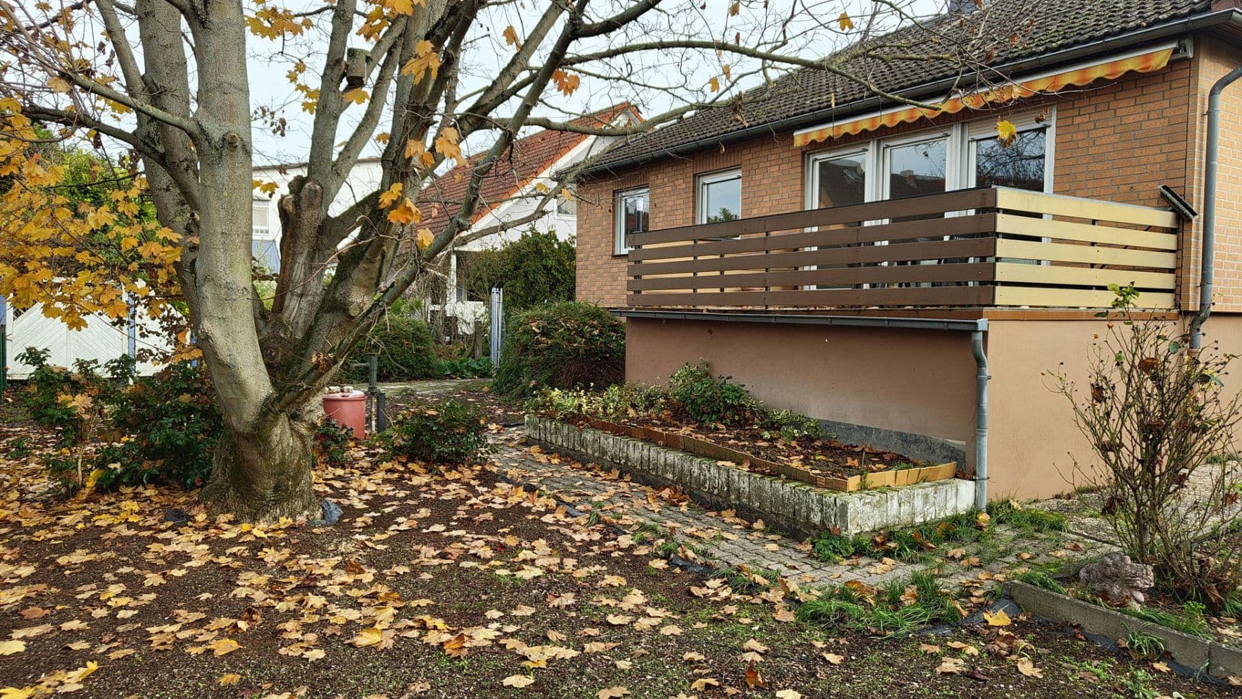 Pronájem domu 145 m², pozemek 457 m², Osthofen, Porýní-Falc Pronájem domu 145 m², pozemek 457 m², Osthofen, Porýní-Falc