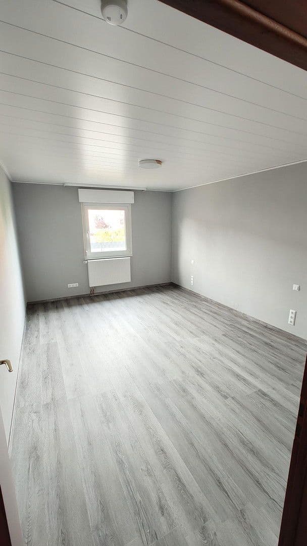 Pronájem domu 145 m², pozemek 457 m², Osthofen, Porýní-Falc Pronájem domu 145 m², pozemek 457 m², Osthofen, Porýní-Falc