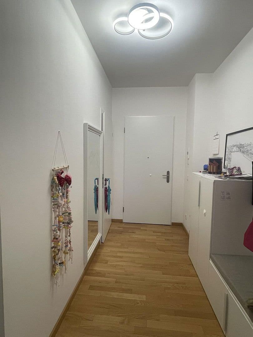 Pronájem bytu 3+1 87 m², Berlin, Berlín Pronájem bytu 3+1 87 m², Berlin, Berlín