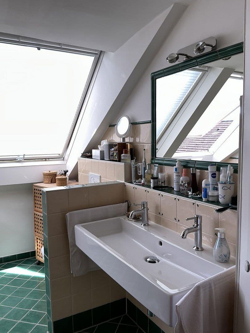 Prodej domu 170 m², pozemek 1.335 m², Steinmauern, Bádensko-Württembersko Prodej domu 170 m², pozemek 1.335 m², Steinmauern, Bádensko-Württembersko