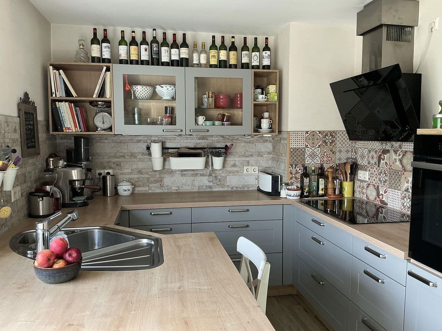 Prodej domu 170 m², pozemek 1.335 m², Steinmauern, Bádensko-Württembersko Prodej domu 170 m², pozemek 1.335 m², Steinmauern, Bádensko-Württembersko