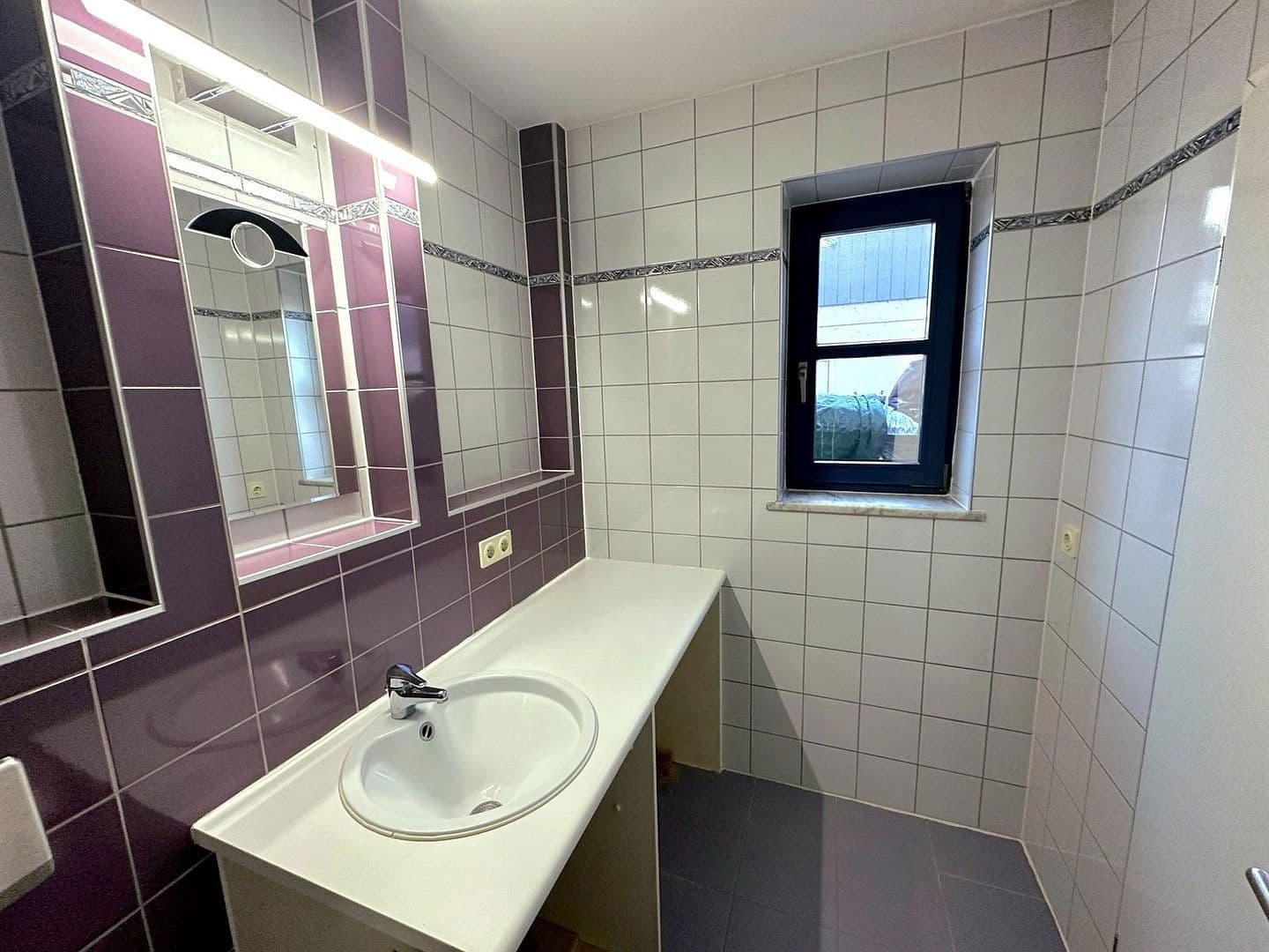 Pronájem bytu 1+kk 45 m², Stadtbergen, Bavorsko Pronájem bytu 1+kk 45 m², Stadtbergen, Bavorsko