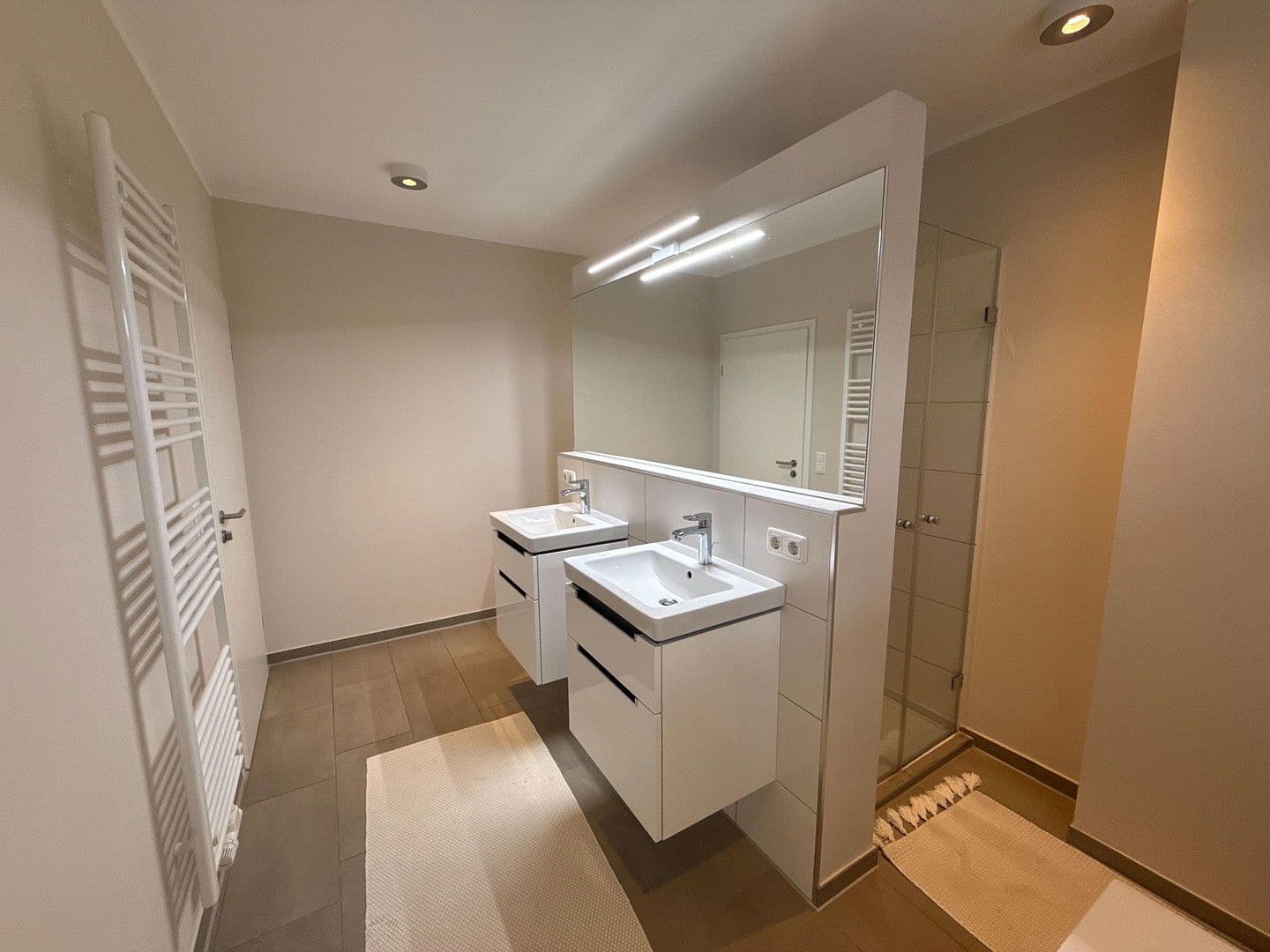 Prodej domu 142 m², pozemek 702 m², Quickborn, Šlesvicko-Holštýnsko Prodej domu 142 m², pozemek 702 m², Quickborn, Šlesvicko-Holštýnsko