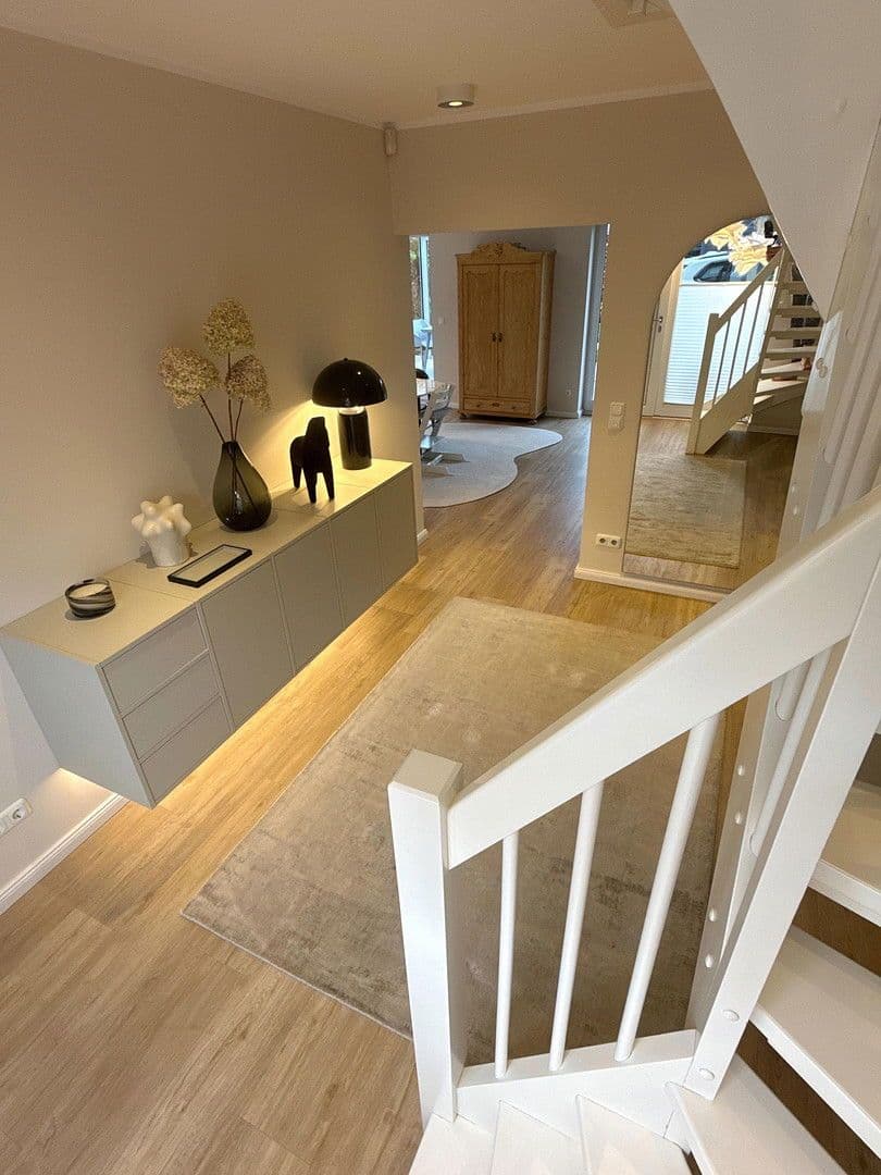 Prodej domu 142 m², pozemek 702 m², Quickborn, Šlesvicko-Holštýnsko Prodej domu 142 m², pozemek 702 m², Quickborn, Šlesvicko-Holštýnsko