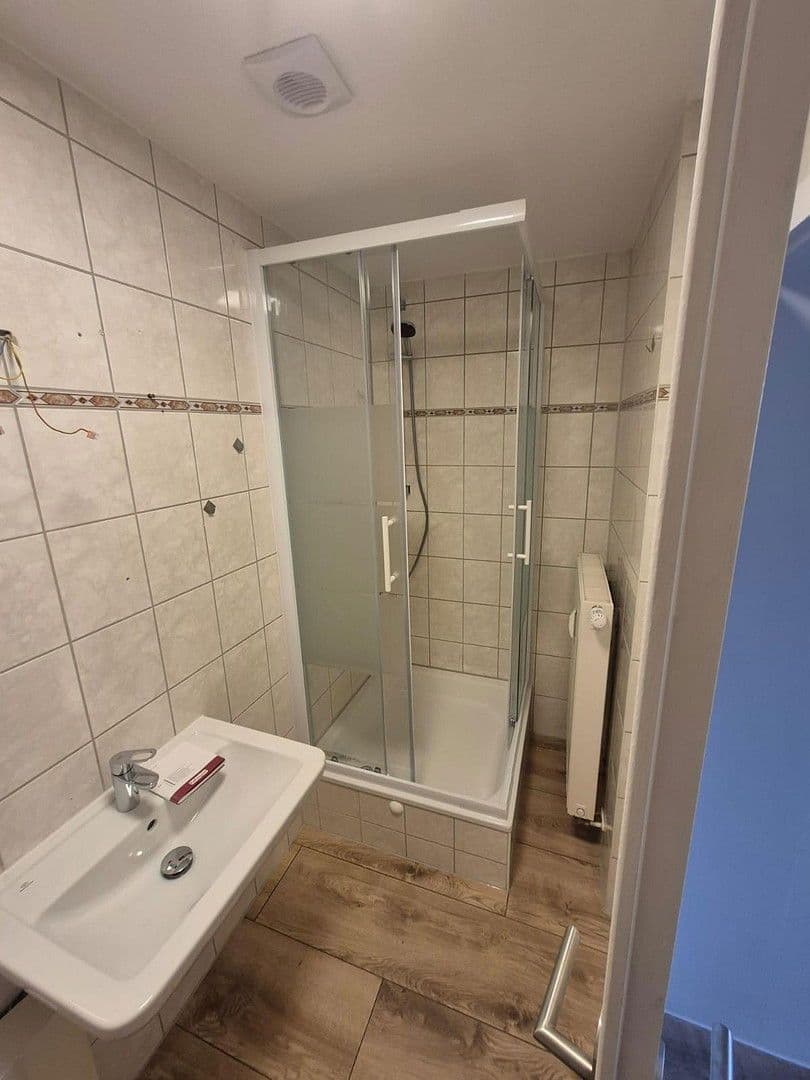 Pronájem bytu 1+1 39 m², Merseburger Str. 49, Halle Saale, Sasko-Anhaltsko Pronájem bytu 1+1 39 m², Merseburger Str. 49, Halle Saale, Sasko-Anhaltsko