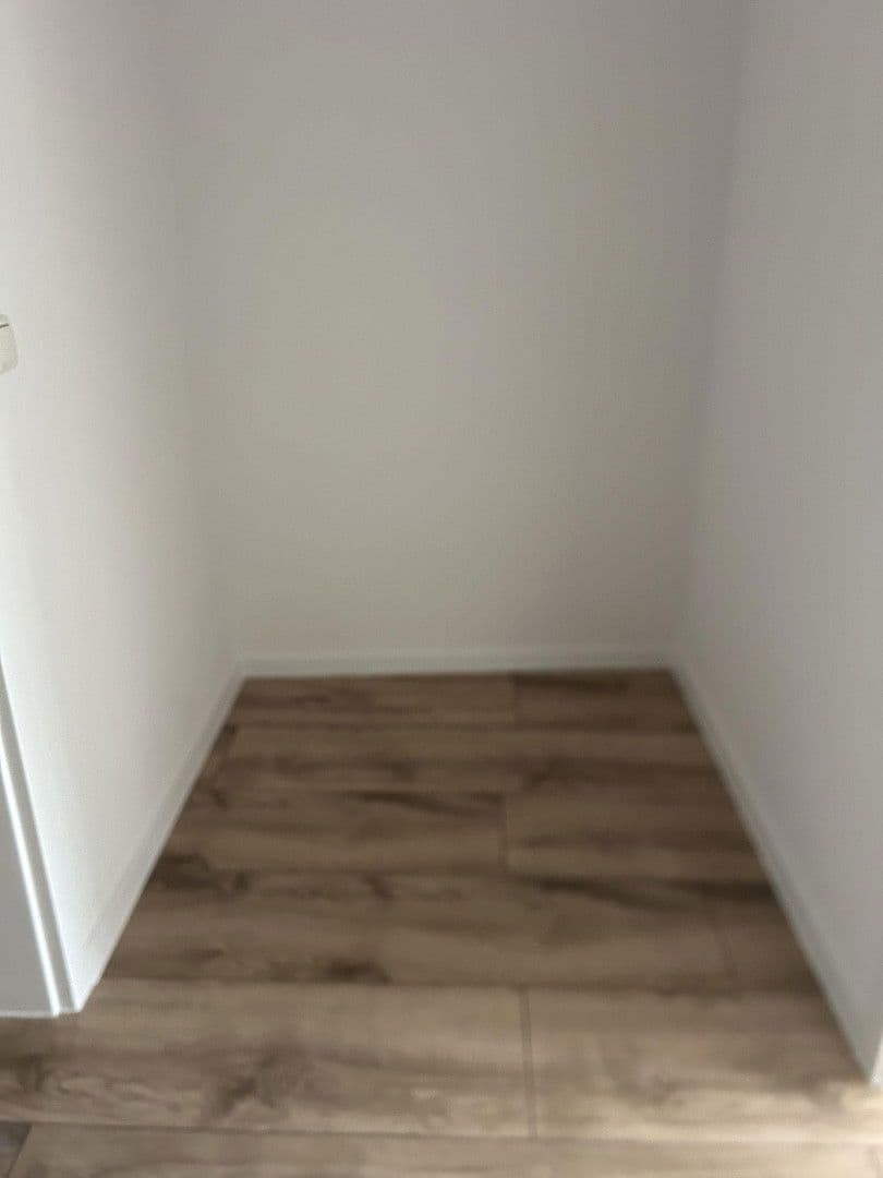 Pronájem bytu 1+1 39 m², Merseburger Str. 49, Halle Saale, Sasko-Anhaltsko Pronájem bytu 1+1 39 m², Merseburger Str. 49, Halle Saale, Sasko-Anhaltsko