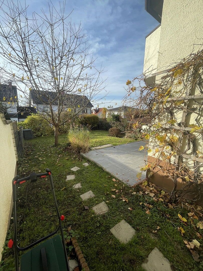 Pronájem domu 129 m², pozemek 300 m², Anthering, Salcbursko Pronájem domu 129 m², pozemek 300 m², Anthering, Salcbursko