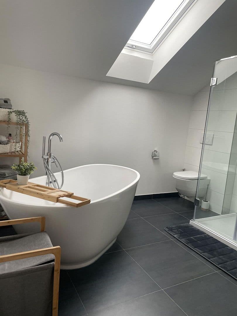 Prodej domu 100 m², pozemek 187 m², Nagold, Bádensko-Württembersko Prodej domu 100 m², pozemek 187 m², Nagold, Bádensko-Württembersko