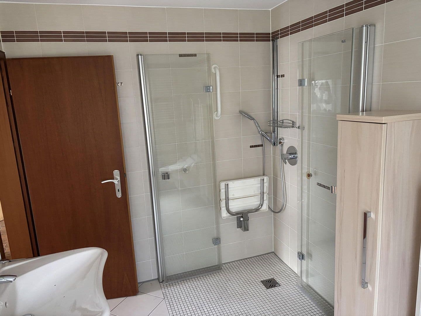 Pronájem bytu 5+1 192 m², Vallendar, Porýní-Falc Pronájem bytu 5+1 192 m², Vallendar, Porýní-Falc