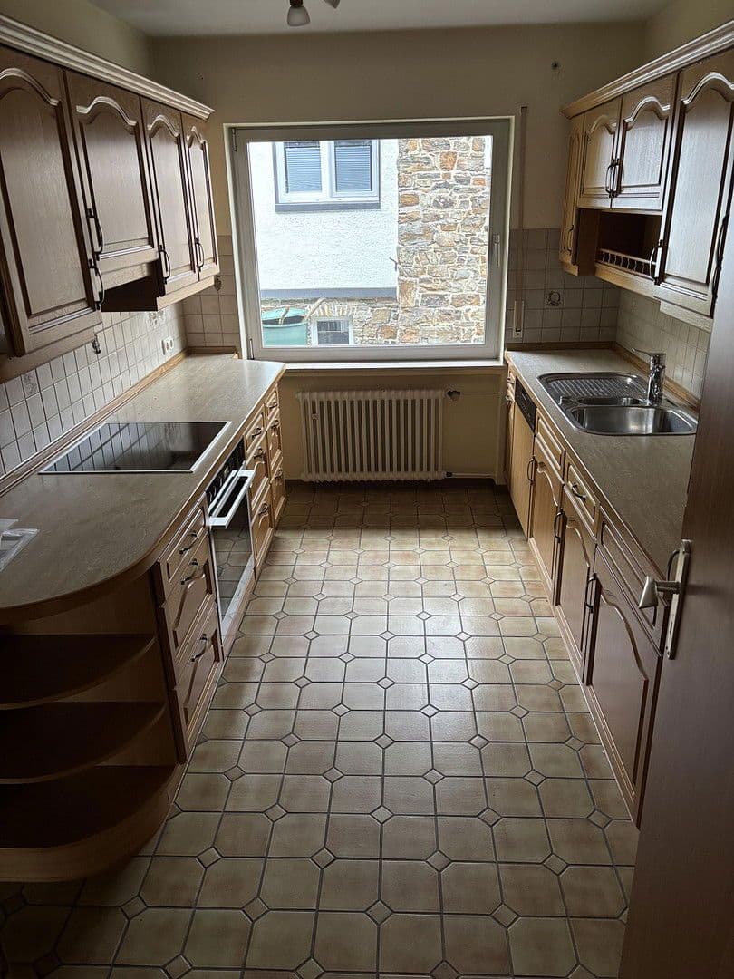 Pronájem bytu 5+1 192 m², Vallendar, Porýní-Falc Pronájem bytu 5+1 192 m², Vallendar, Porýní-Falc