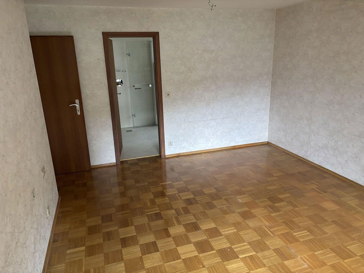 Pronájem bytu 5+1 192 m², Vallendar, Porýní-Falc Pronájem bytu 5+1 192 m², Vallendar, Porýní-Falc