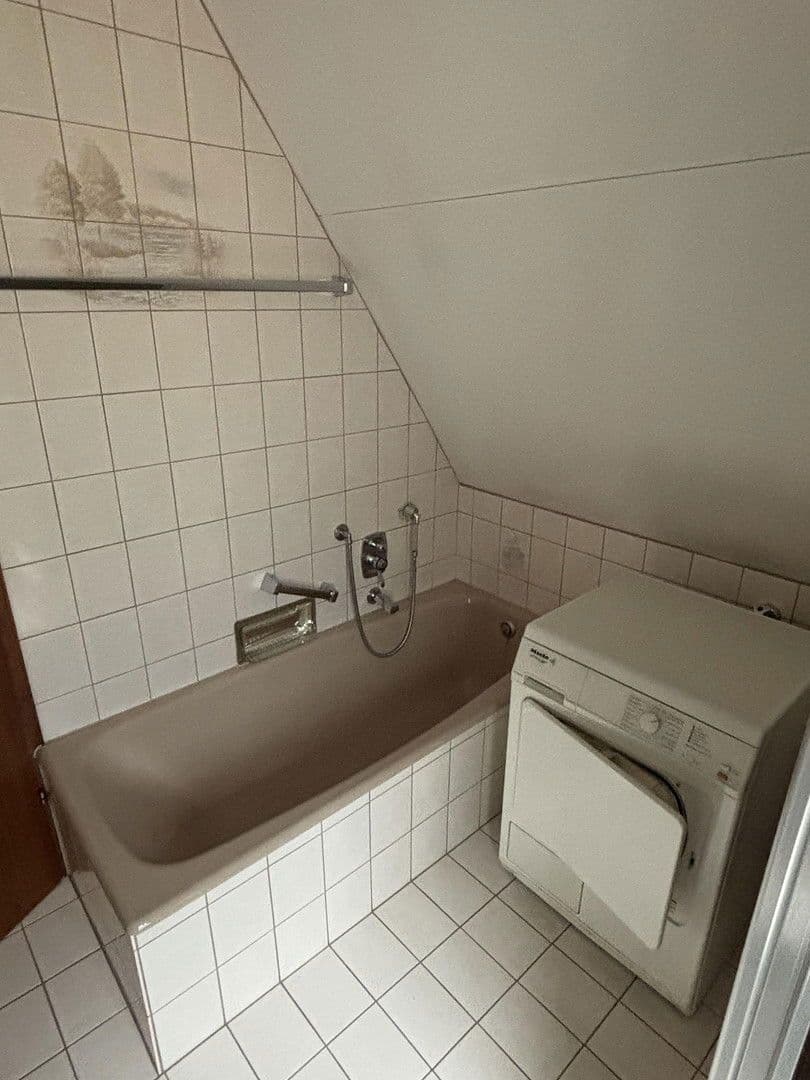 Pronájem bytu 5+1 192 m², Vallendar, Porýní-Falc Pronájem bytu 5+1 192 m², Vallendar, Porýní-Falc