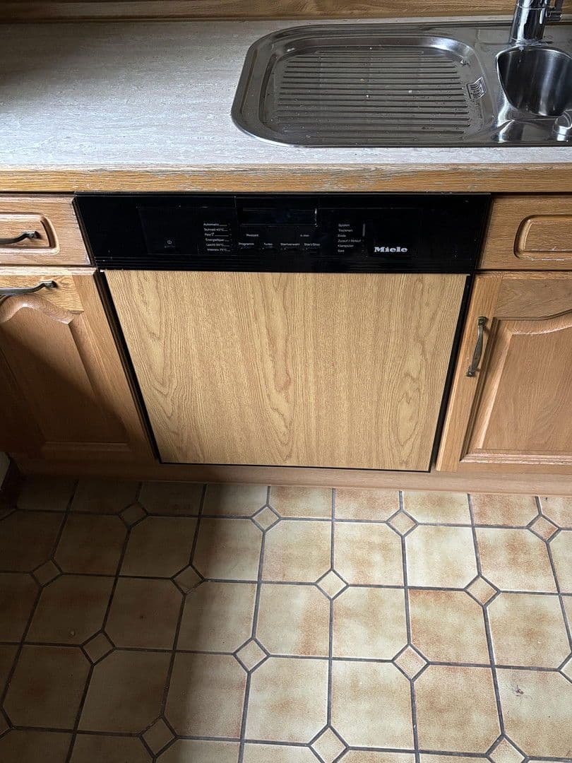 Pronájem bytu 5+1 192 m², Vallendar, Porýní-Falc Pronájem bytu 5+1 192 m², Vallendar, Porýní-Falc