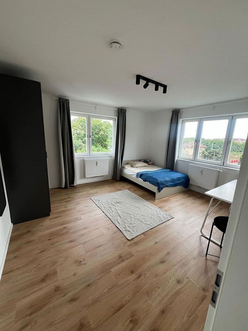 Pronájem bytu 1+1 17 m², Bauerngasse 39, Nürnberg, Bavorsko Pronájem bytu 1+1 17 m², Bauerngasse 39, Nürnberg, Bavorsko