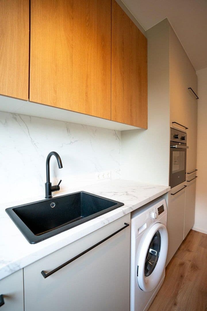 Pronájem bytu 1+1 17 m², Bauerngasse 39, Nürnberg, Bavorsko Pronájem bytu 1+1 17 m², Bauerngasse 39, Nürnberg, Bavorsko