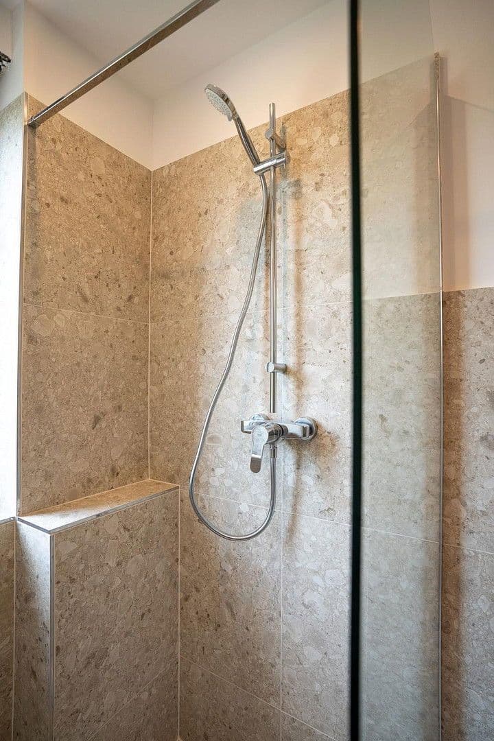 Pronájem bytu 1+1 17 m², Bauerngasse 39, Nürnberg, Bavorsko Pronájem bytu 1+1 17 m², Bauerngasse 39, Nürnberg, Bavorsko