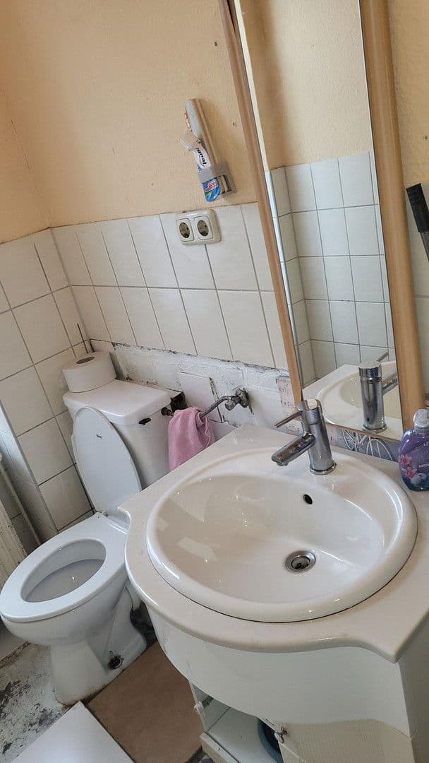 Pronájem bytu 4+1 110 m², Wolfhager Str. 85, Kassel, Hessen Pronájem bytu 4+1 110 m², Wolfhager Str. 85, Kassel, Hessen