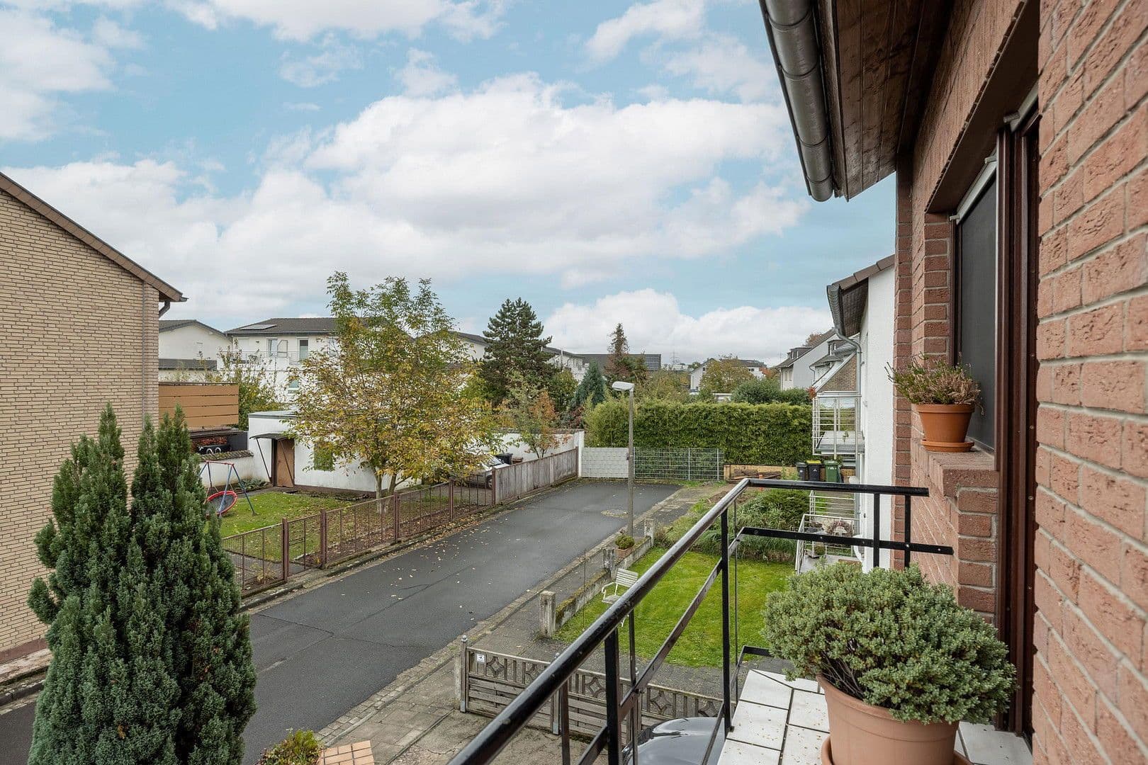 Prodej domu 128 m², pozemek 245 m², Sofienstraße 11, Sankt Augustin, Severní Porýní-Vestfálsko Prodej domu 128 m², pozemek 245 m², Sofienstraße 11, Sankt Augustin, Severní Porýní-Vestfálsko