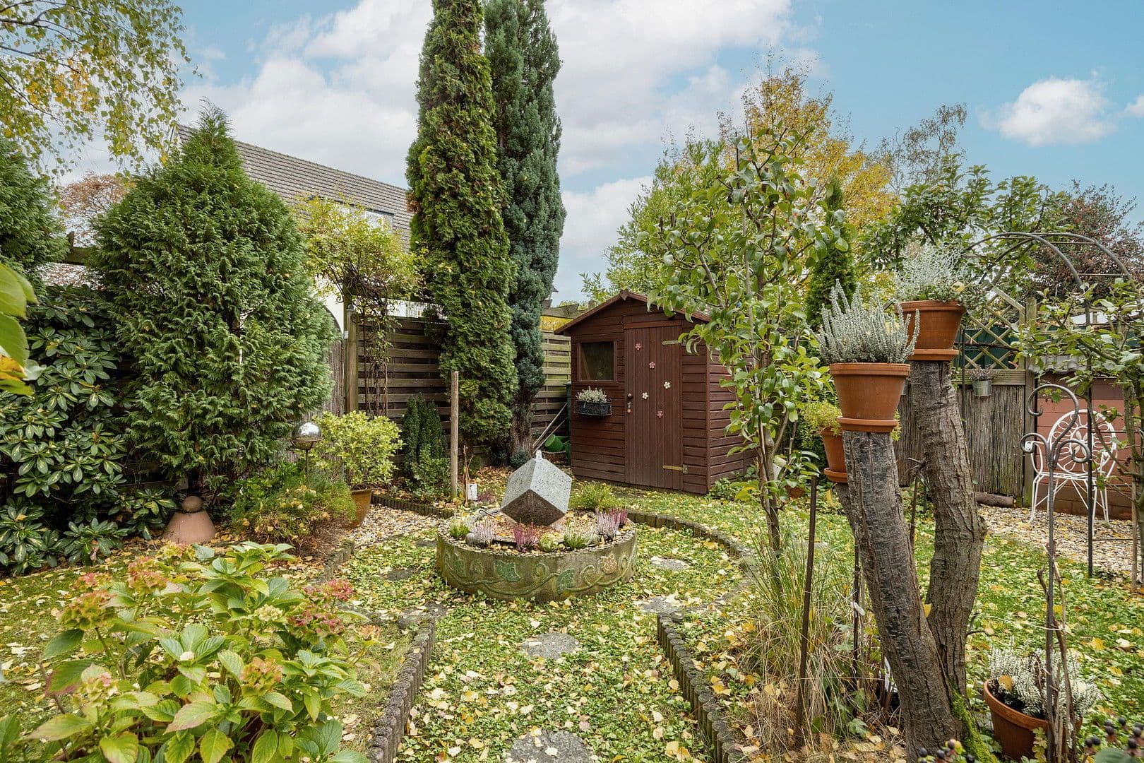 Prodej domu 128 m², pozemek 245 m², Sofienstraße 11, Sankt Augustin, Severní Porýní-Vestfálsko Prodej domu 128 m², pozemek 245 m², Sofienstraße 11, Sankt Augustin, Severní Porýní-Vestfálsko