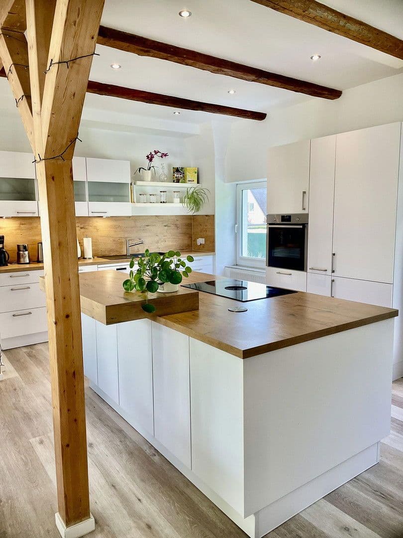 Prodej domu 127 m², pozemek 1.678 m², Steinburg, Šlesvicko-Holštýnsko Prodej domu 127 m², pozemek 1.678 m², Steinburg, Šlesvicko-Holštýnsko