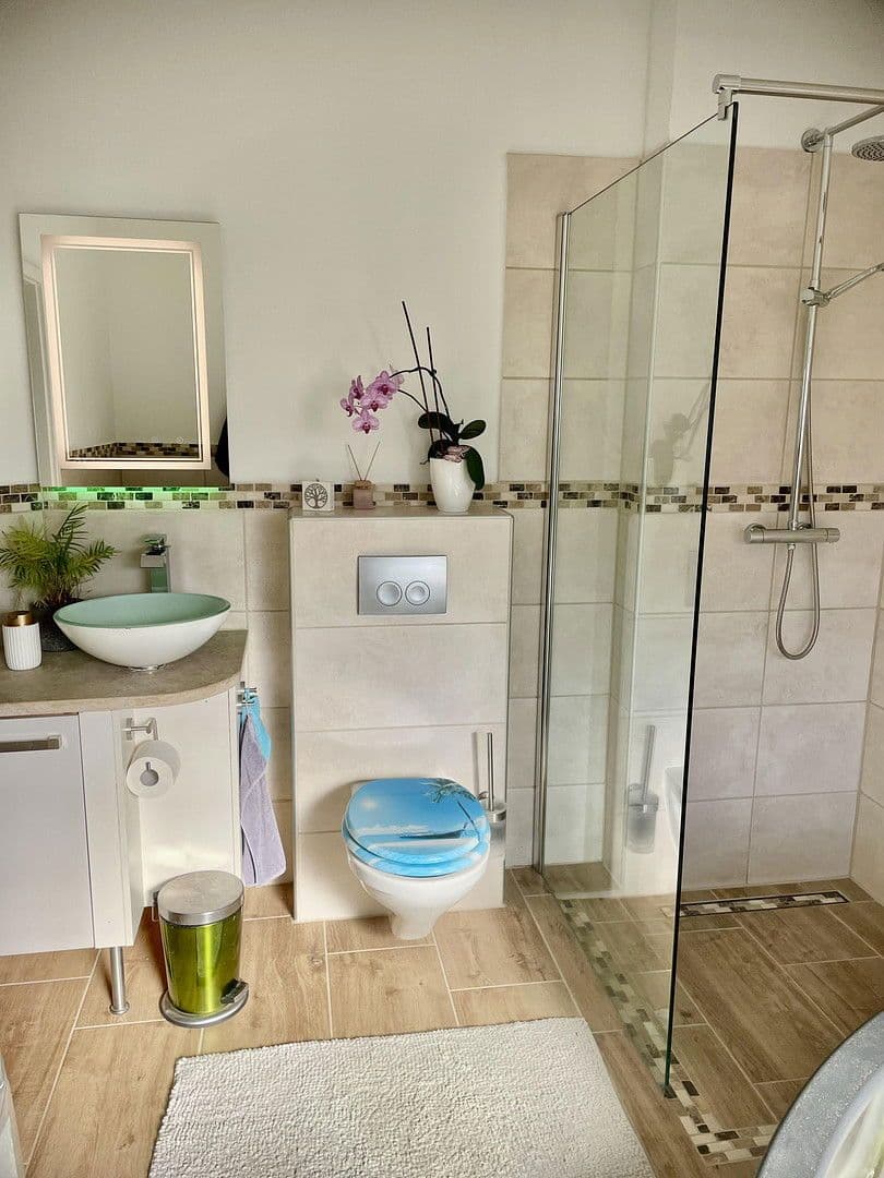 Prodej domu 127 m², pozemek 1.678 m², Steinburg, Šlesvicko-Holštýnsko Prodej domu 127 m², pozemek 1.678 m², Steinburg, Šlesvicko-Holštýnsko