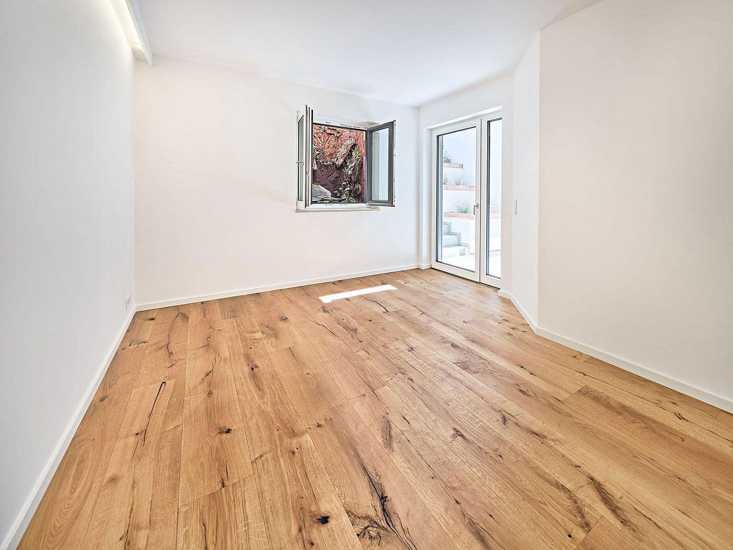 Pronájem bytu 6+1 200 m², Waldfriedhofstrasse 0, München, Bavorsko Pronájem bytu 6+1 200 m², Waldfriedhofstrasse 0, München, Bavorsko