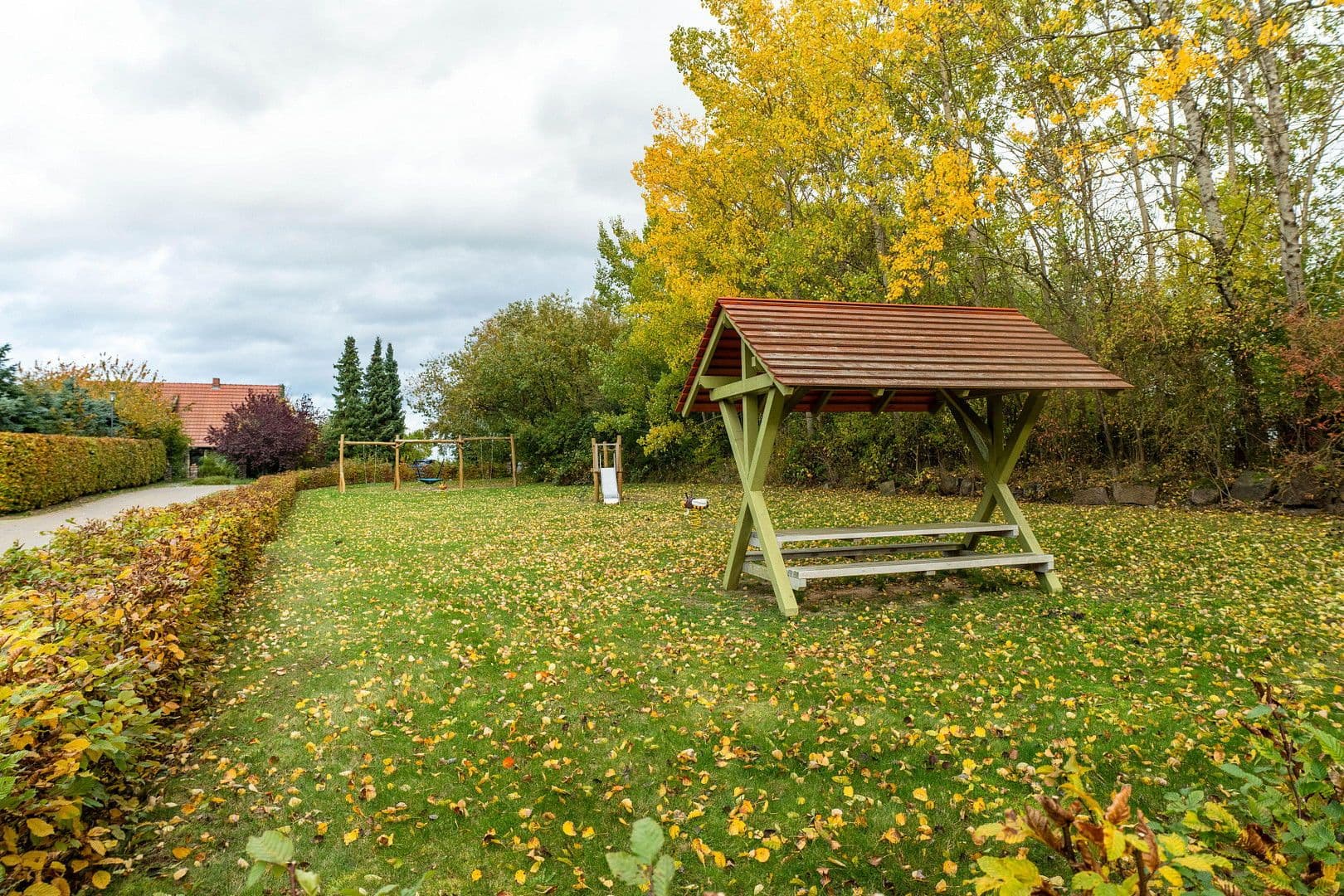 Prodej domu 228 m², pozemek 3.147 m², Moltzow, Mecklenburg-Vorpommern Prodej domu 228 m², pozemek 3.147 m², Moltzow, Mecklenburg-Vorpommern