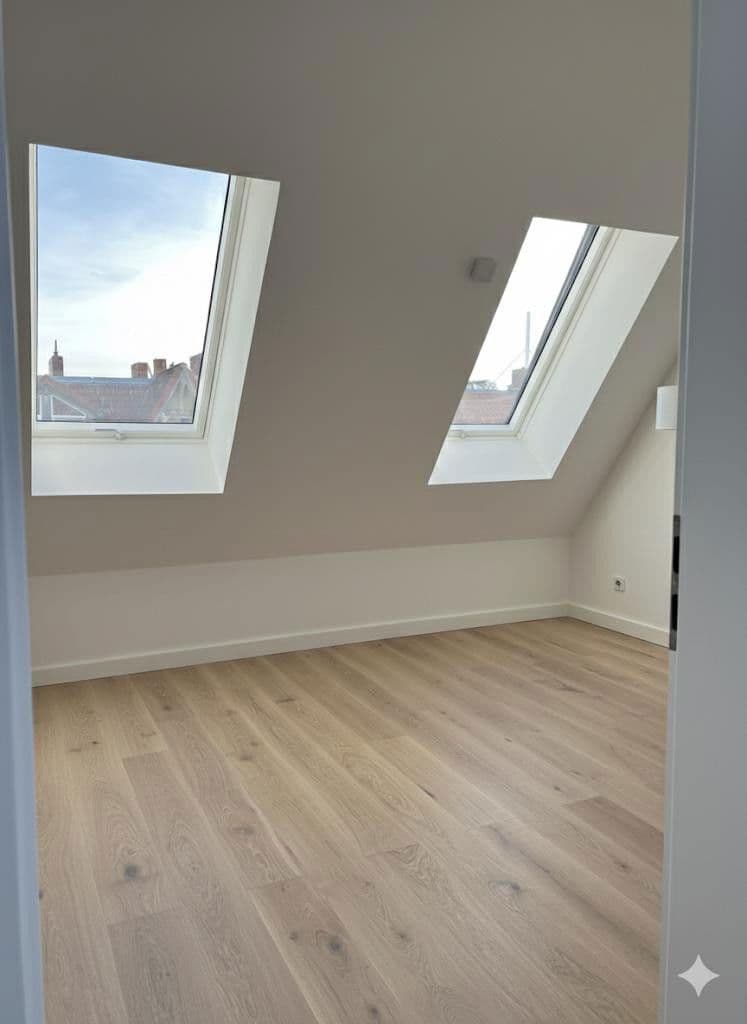 Prodej bytu 3+kk 95 m², Weisestr. 2, Berlin, Berlín Prodej bytu 3+kk 95 m², Weisestr. 2, Berlin, Berlín