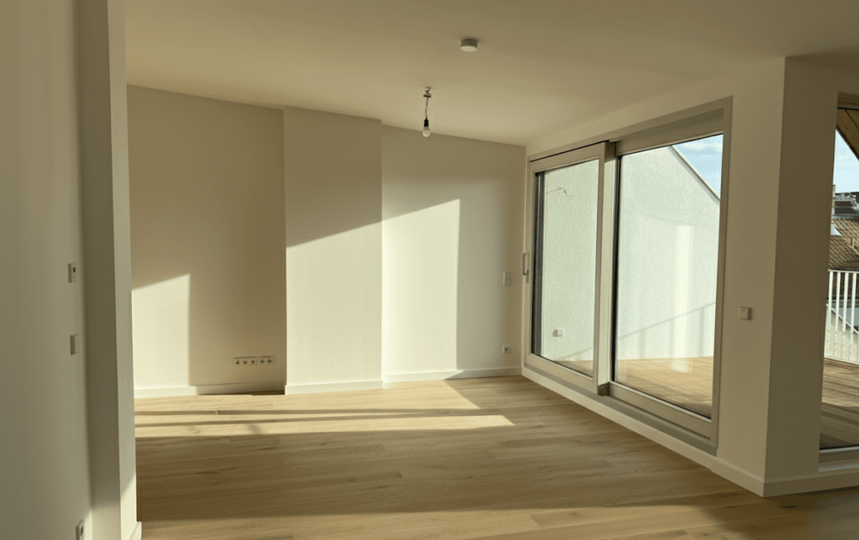 Prodej bytu 3+kk 95 m², Weisestr. 2, Berlin, Berlín Prodej bytu 3+kk 95 m², Weisestr. 2, Berlin, Berlín