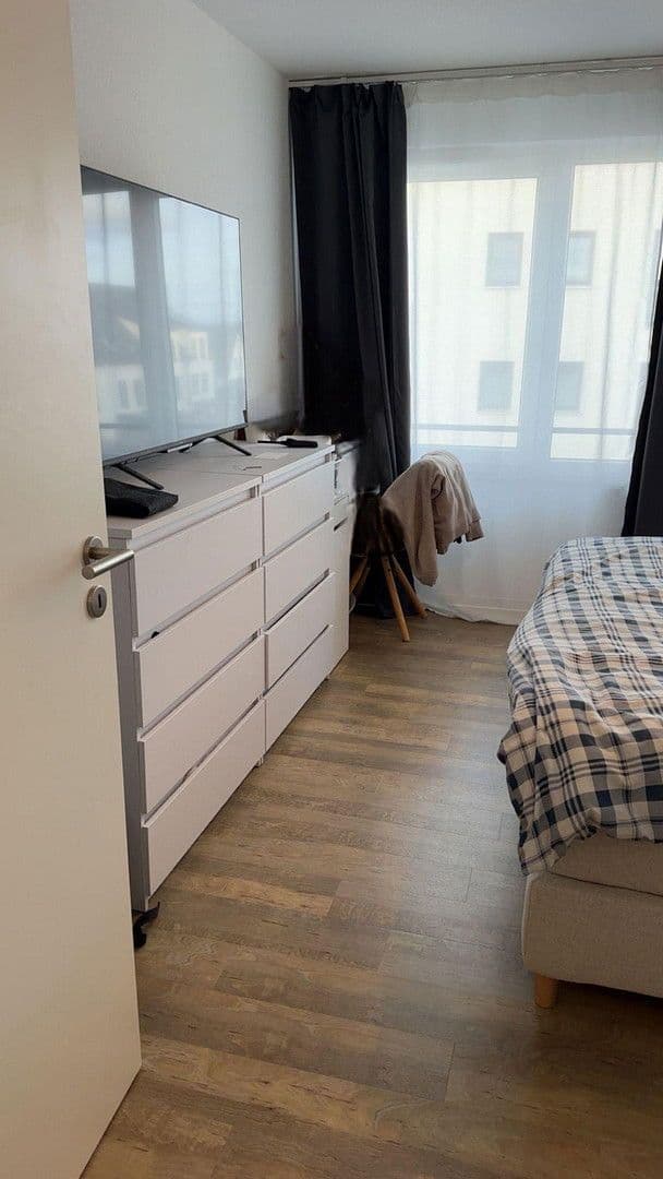 Pronájem bytu 3+1 71 m², Aristide-Briand-Str. 2, Herzogenaurach, Bavorsko Pronájem bytu 3+1 71 m², Aristide-Briand-Str. 2, Herzogenaurach, Bavorsko