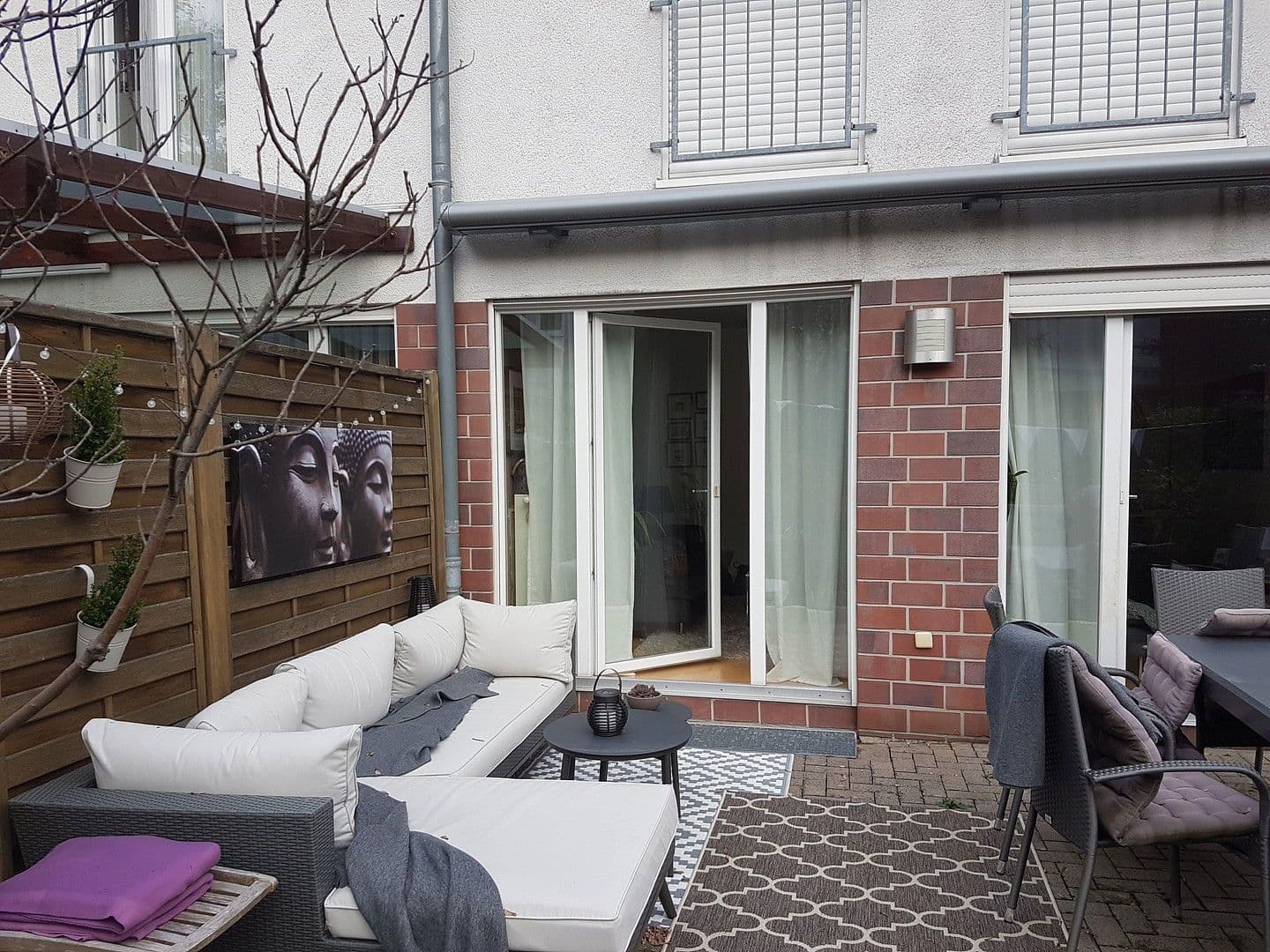 Pronájem domu 140 m², pozemek 220 m², Leverkusen, Severní Porýní-Vestfálsko Pronájem domu 140 m², pozemek 220 m², Leverkusen, Severní Porýní-Vestfálsko