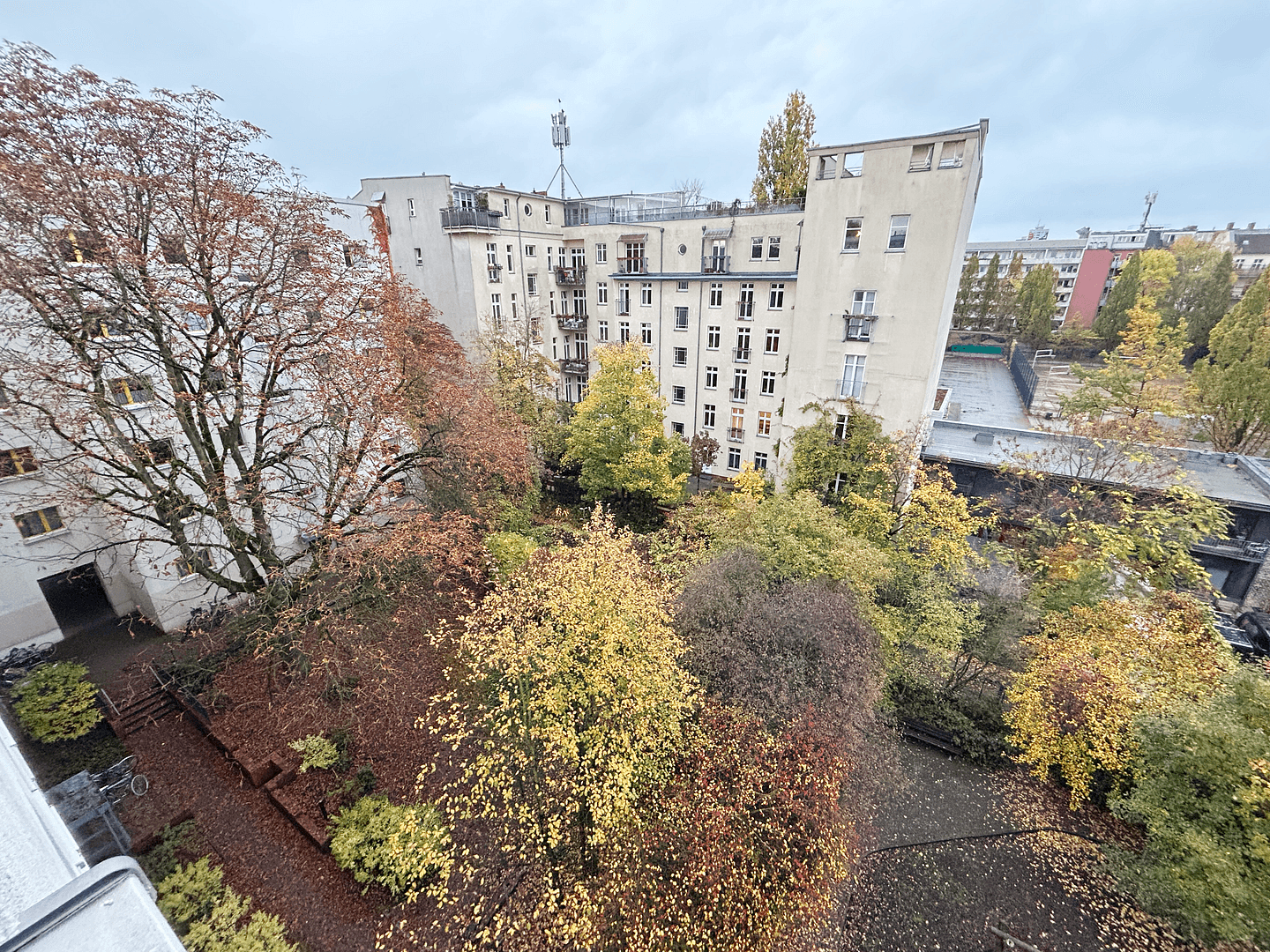 Prodej bytu 3+kk 77 m², Rigaer Str. 88, Berlin, Berlín Prodej bytu 3+kk 77 m², Rigaer Str. 88, Berlin, Berlín