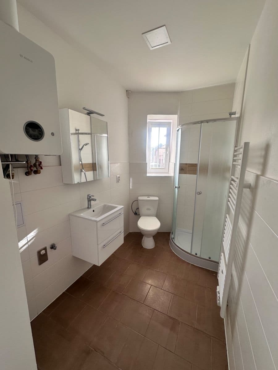 Pronájem bytu 3+kk 80 m², Dr. Steinera, Kladno, Středočeský kraj Pronájem bytu 3+kk 80 m², Dr. Steinera, Kladno, Středočeský kraj