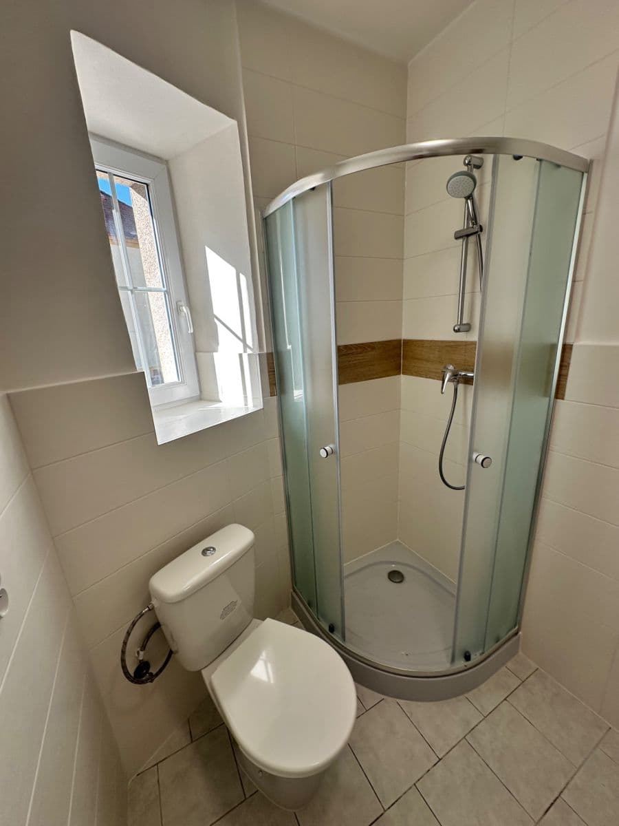 Pronájem bytu 3+kk 80 m², Dr. Steinera, Kladno, Středočeský kraj Pronájem bytu 3+kk 80 m², Dr. Steinera, Kladno, Středočeský kraj