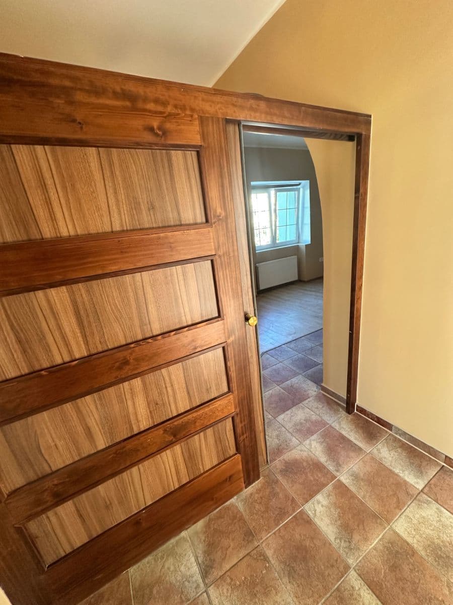 Pronájem bytu 3+kk 80 m², Dr. Steinera, Kladno, Středočeský kraj Pronájem bytu 3+kk 80 m², Dr. Steinera, Kladno, Středočeský kraj