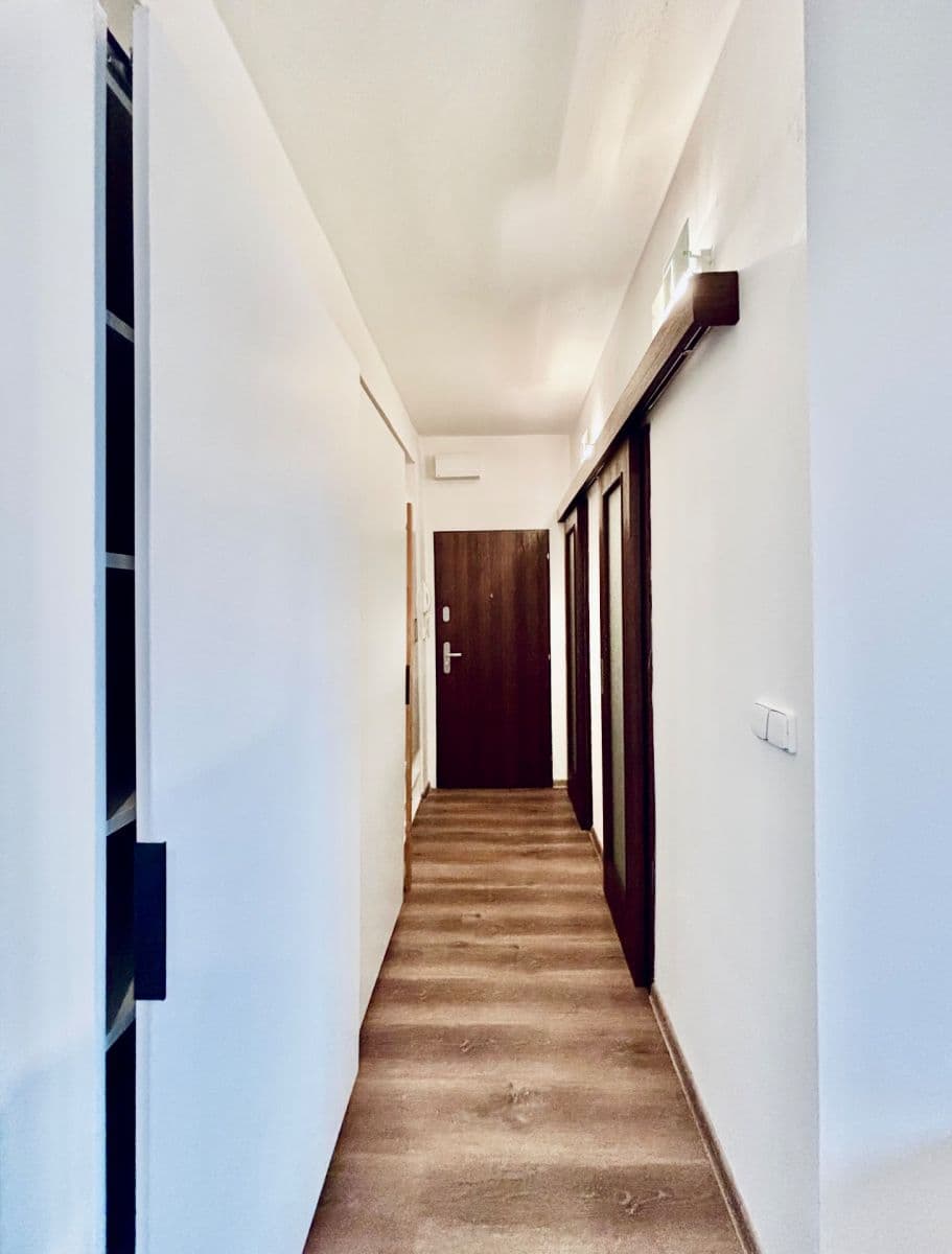 Prodej bytu 3+kk 63 m², Československé armády, Skuteč, Pardubický kraj Prodej bytu 3+kk 63 m², Československé armády, Skuteč, Pardubický kraj